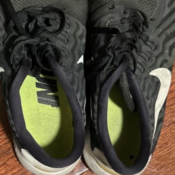 Nike Black Athletic Running Shoes with Mesh Upper - Picture 6 of 6